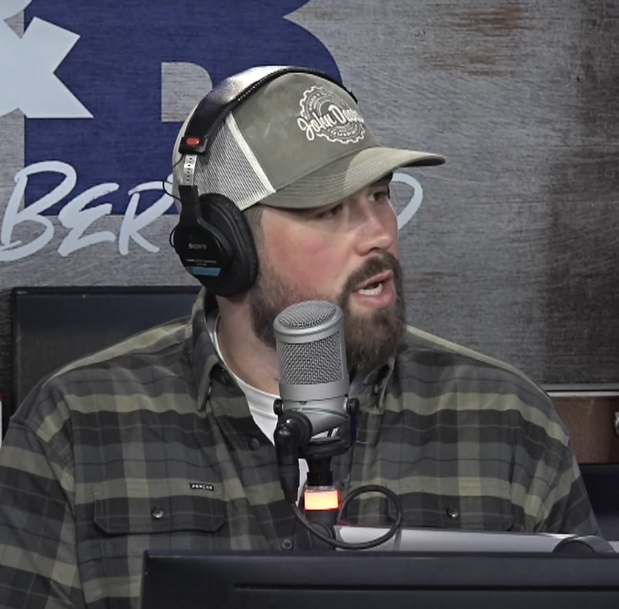 Former Patriots Captain David Andrews
