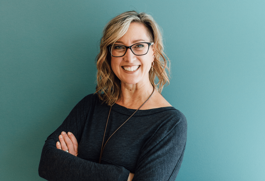 Andie Summers headshot